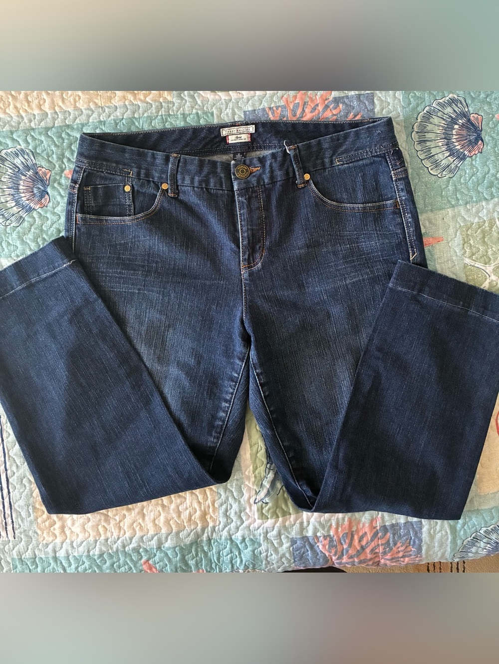 Tommy Hilfiger Women’s Size 12 Dark Wash Bootcut Stretch Jeans Blue Denim